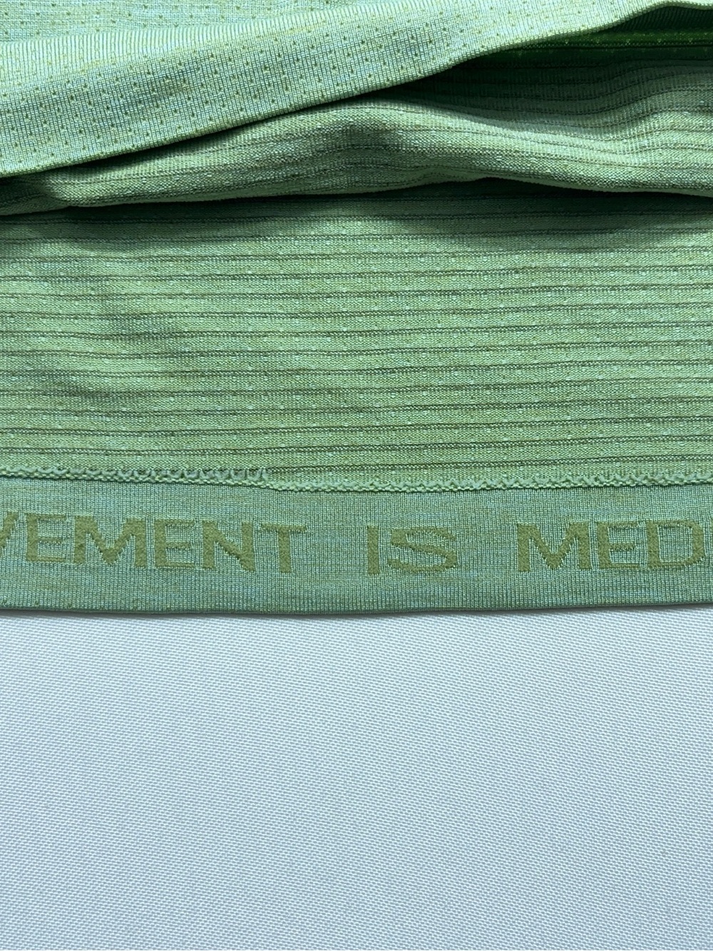 Lululemon Shirt Mens Size XXL Green Movement Is Medicine Athletic Tee - Picture 5 of 14